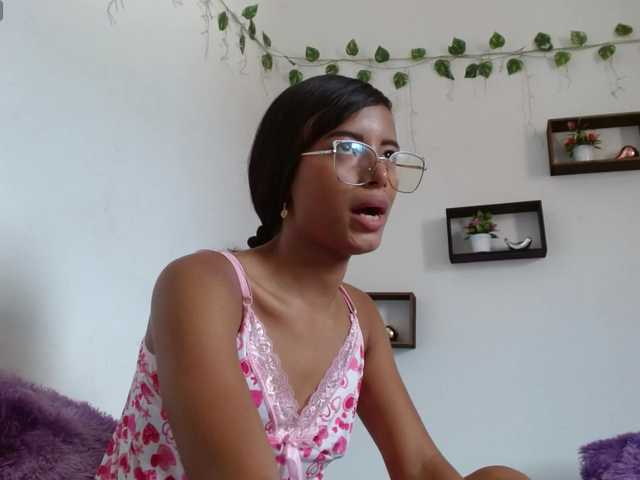 Live sex webcam photo for Nayeli29 #291760772