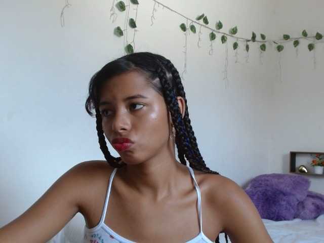 Live sex webcam photo for Nayeli29 #291949094