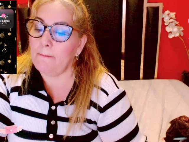 Live sex webcam photo for Nayla-Garner #290495714