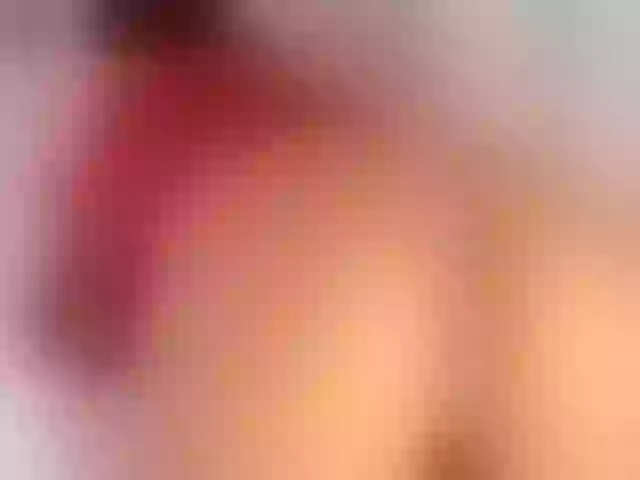 Live sex webcam photo for NaylaGrey #292256737