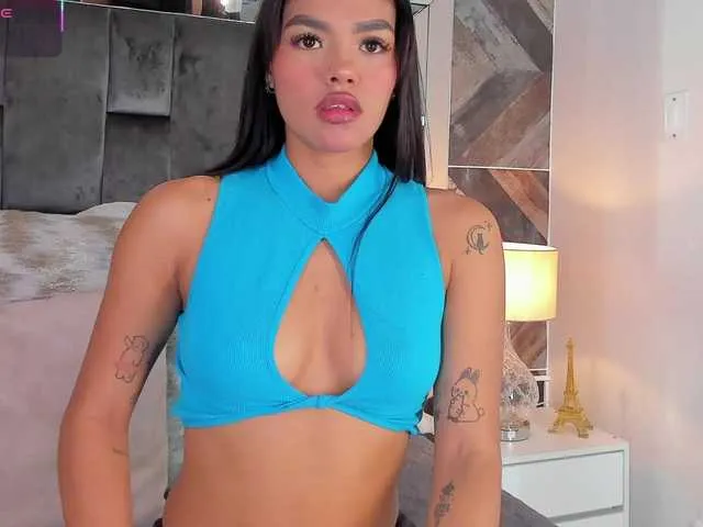 Live sex webcam photo for NaylaGrey #292454171