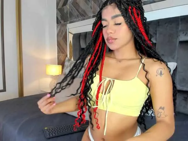 Live sex webcam photo for NaylaGrey #292726914