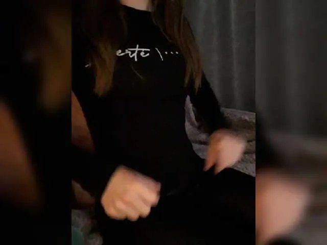 Live sex webcam photo for NeZab-dka #276215820