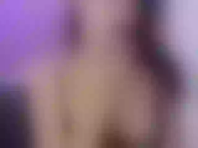 Live sex webcam photo for NekaneDee #273721571