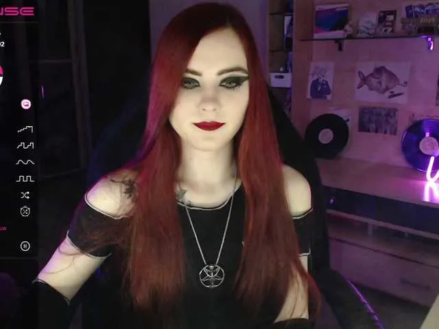 Live sex webcam photo for Nellene #275687915