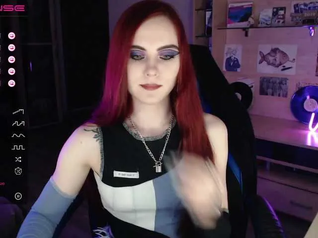 Live sex webcam photo for Nellene #275695851