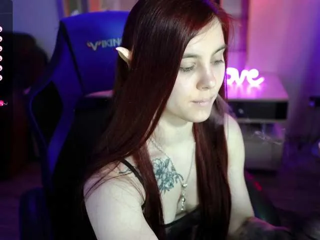 Live sex webcam photo for Nellene #276771205