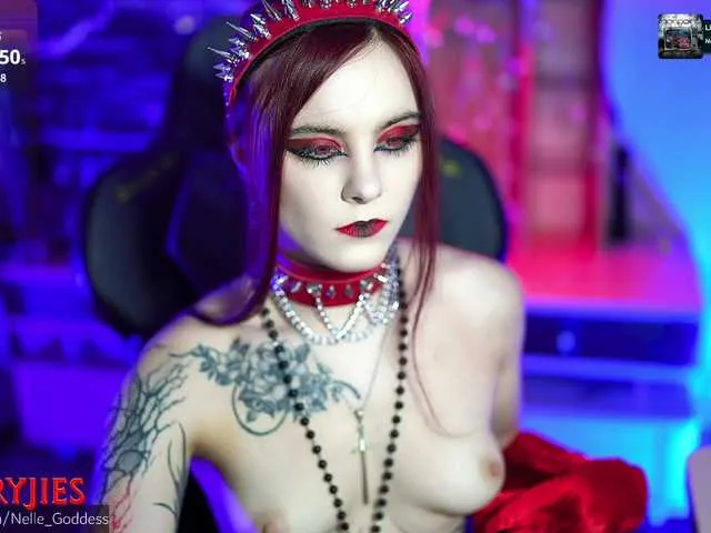 Live sex webcam photo for Nellene #290347237