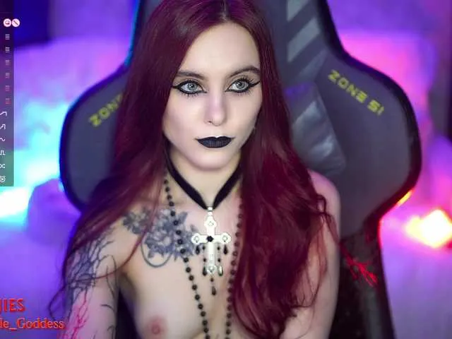 Live sex webcam photo for Nellene #291070389