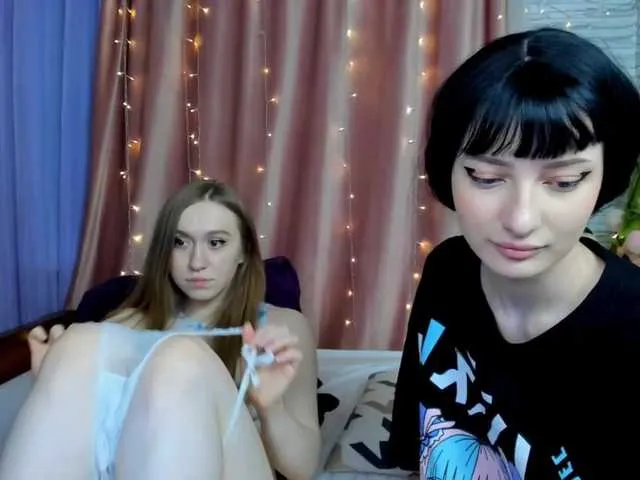Live sex webcam photo for NellieSusan #273290846