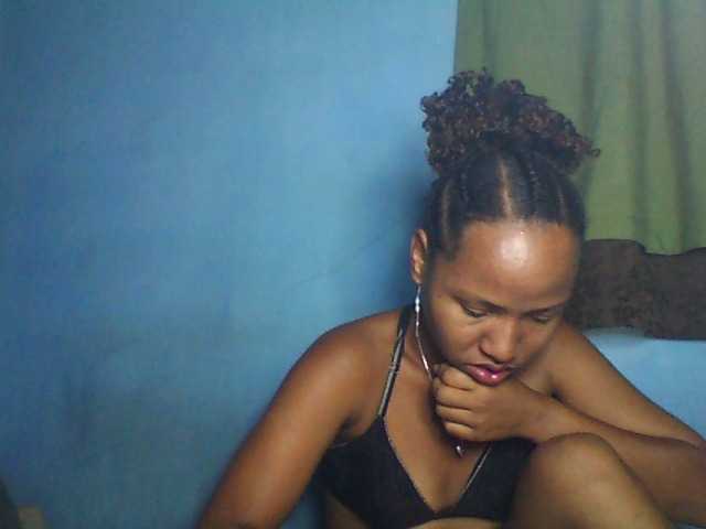 Live sex webcam photo for Nelliesexy #290315093