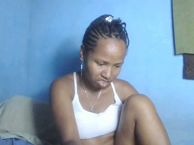 Live sex webcam photo for Nelliesexy #290360266