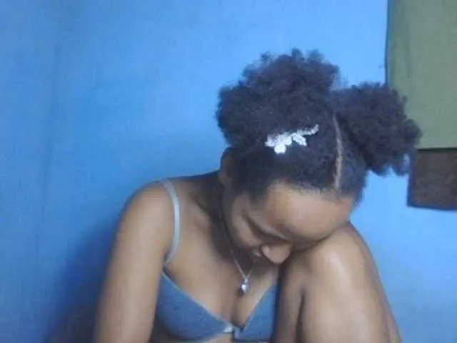 Live sex webcam photo for Nelliesexy #290637184