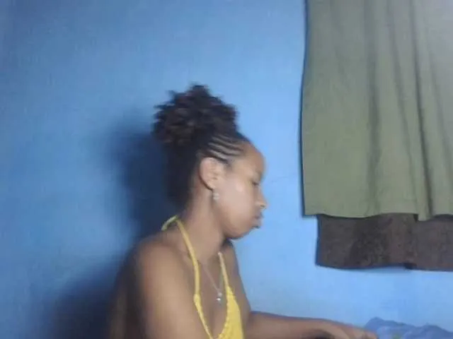 Live sex webcam photo for Nelliesexy #290658113