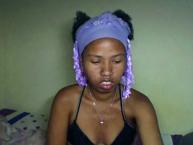 Live sex webcam photo for Nelliesexy #291107980