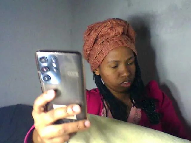 Live sex webcam photo for Nelliesexy #291232731