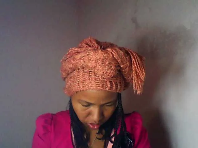 Live sex webcam photo for Nelliesexy #291236570