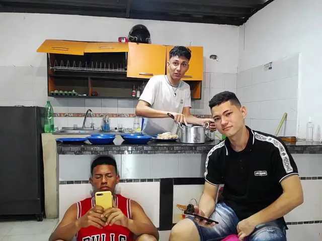 Live sex webcam photo for NelsomCampo #274150244