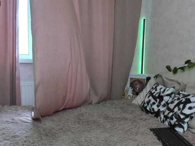 Live sex webcam photo for NencyCortez #274155124