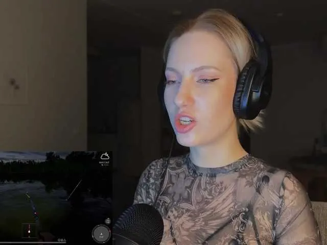 Live sex webcam photo for Nensy-nensy #277603757