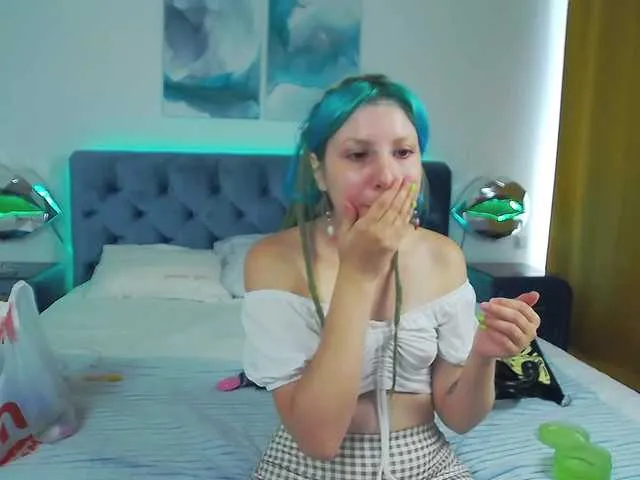 Live sex webcam photo for NerissaLin #274054146