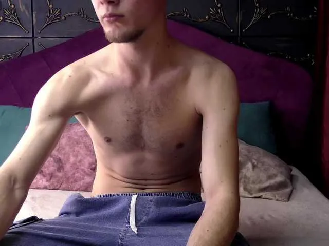 Live sex webcam photo for NeroKnox #290629837