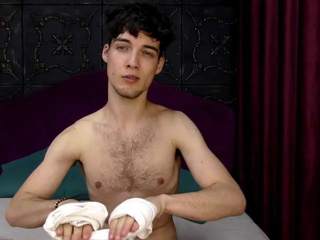 Live sex webcam photo for NeroKnox #290921137
