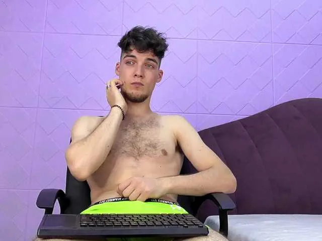 Live sex webcam photo for NeroKnox #291060145