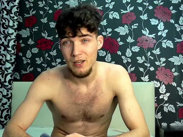 Live sex webcam photo for NeroKnox #291136238