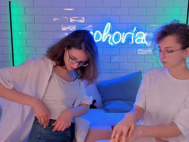 Live sex webcam photo for NervanaSolita #273500219