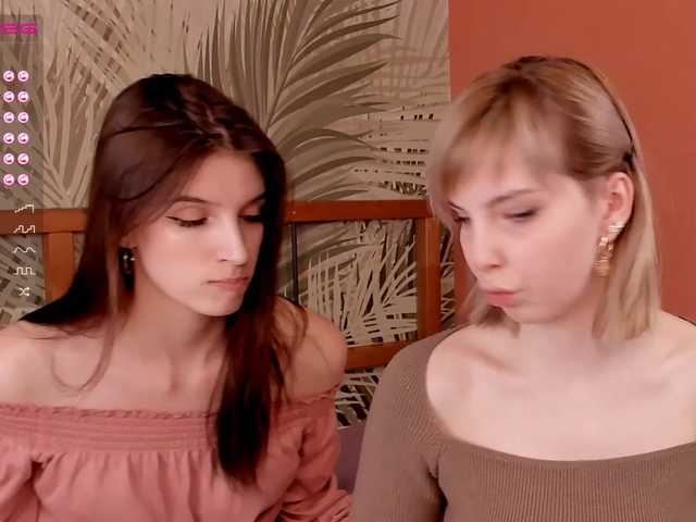 Live sex webcam photo for NestyAllegro #273279639