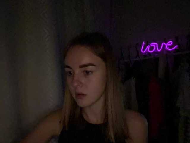 Live sex webcam photo for Nestyzz #289490169