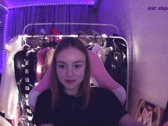 Live sex webcam photo for Nestyzz #290294203