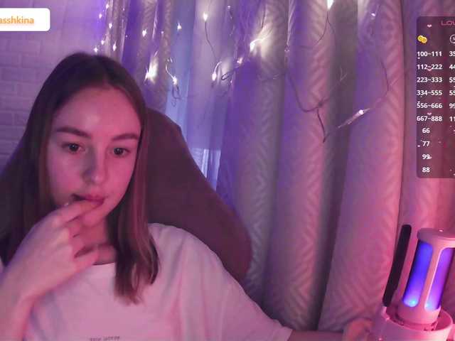 Live sex webcam photo for Nestyzz #290613064