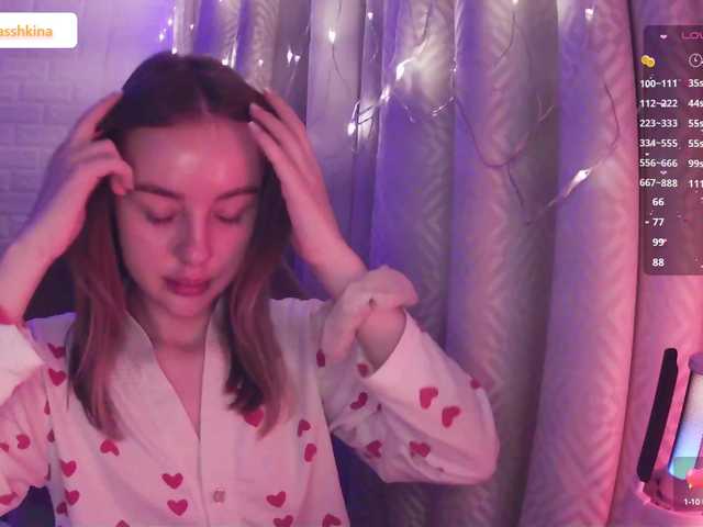 Live sex webcam photo for Nestyzz #290639784