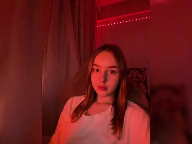 Live sex webcam photo for Nestyzz #290912753