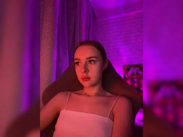 Live sex webcam photo for Nestyzz #291040826