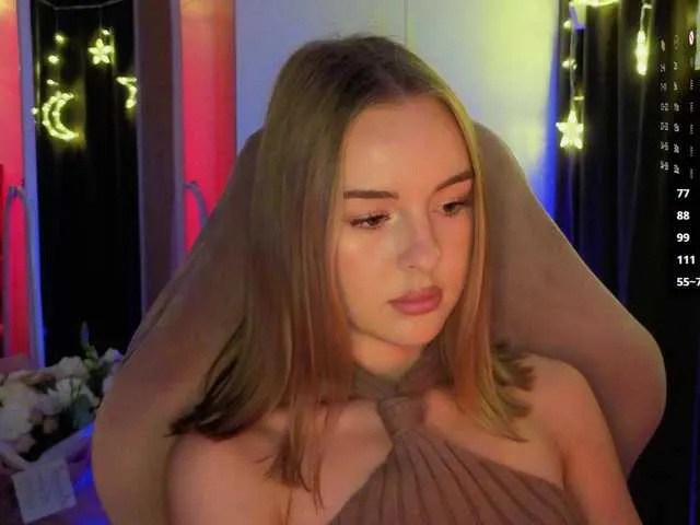 Live sex webcam photo for Nestyzz #291764965