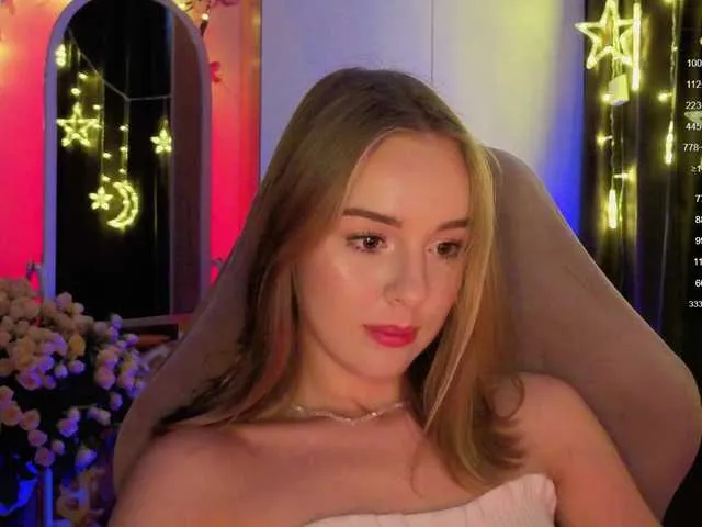 Live sex webcam photo for Nestyzz #291858540