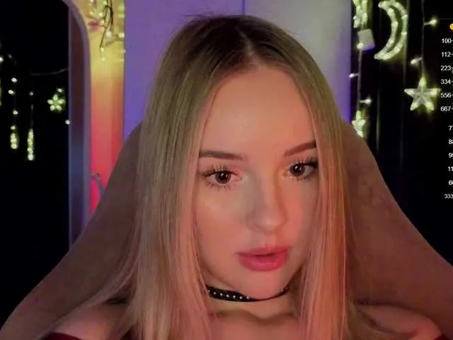 Live sex webcam photo for Nestyzz #292258644