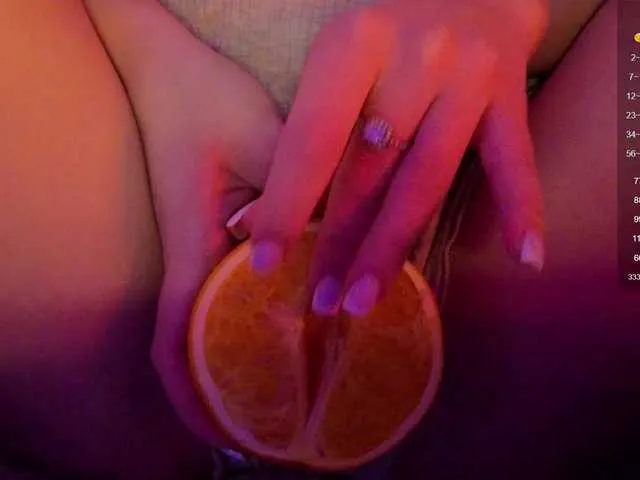 Live sex webcam photo for Nestyzz #292334225