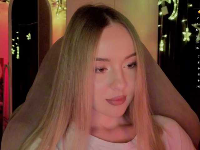 Live sex webcam photo for Nestyzz #292413000