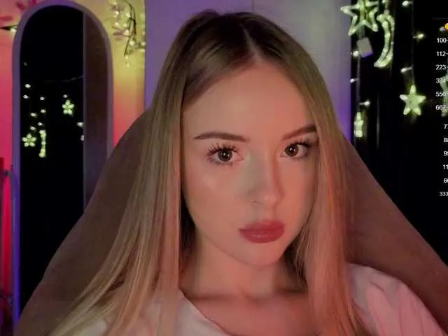 Live sex webcam photo for Nestyzz #292438172