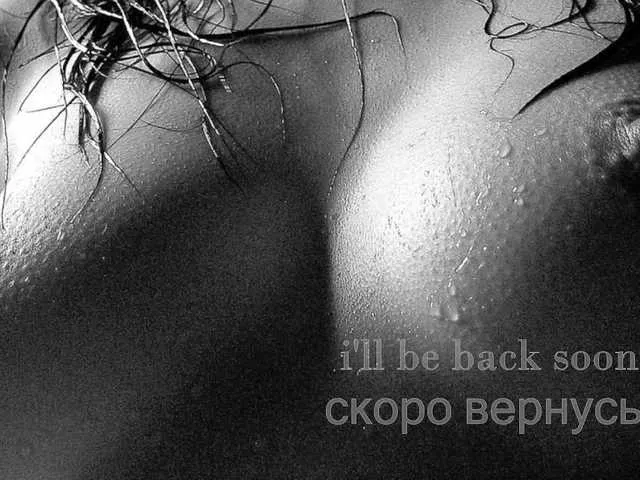 Live sex webcam photo for NewAnna #273895256