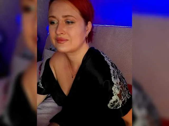 Live sex webcam photo for NewAnna #274611397