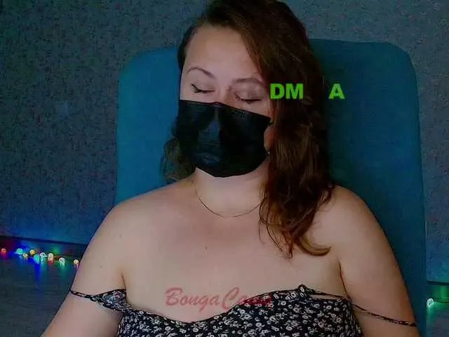 Live sex webcam photo for NewAnna #292041616