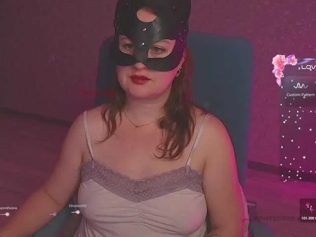 Live sex webcam photo for NewAnna #292130656