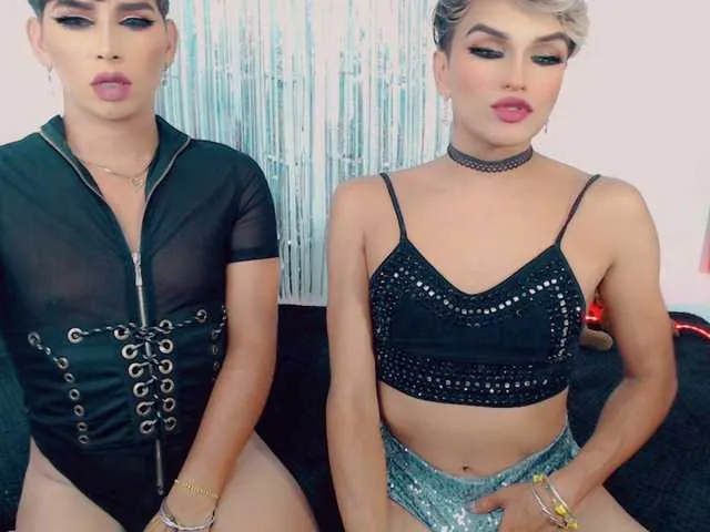 Live sex webcam photo for NewDolls #290852377