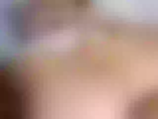 Live sex webcam photo for Newshantal #290345189