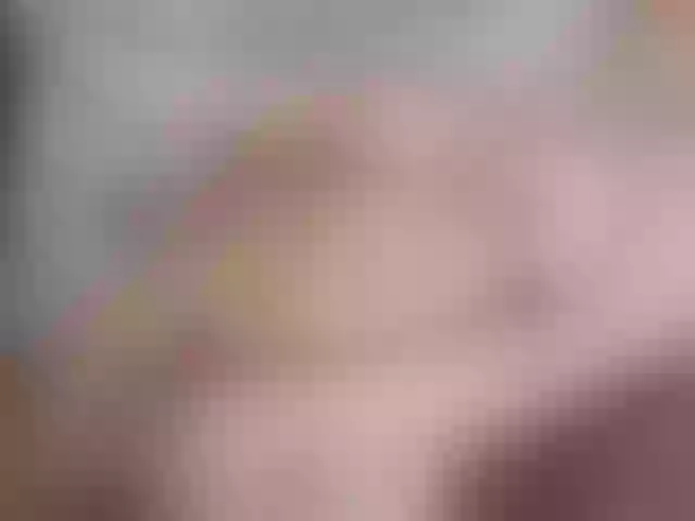 Live sex webcam photo for Newshantal #290596641